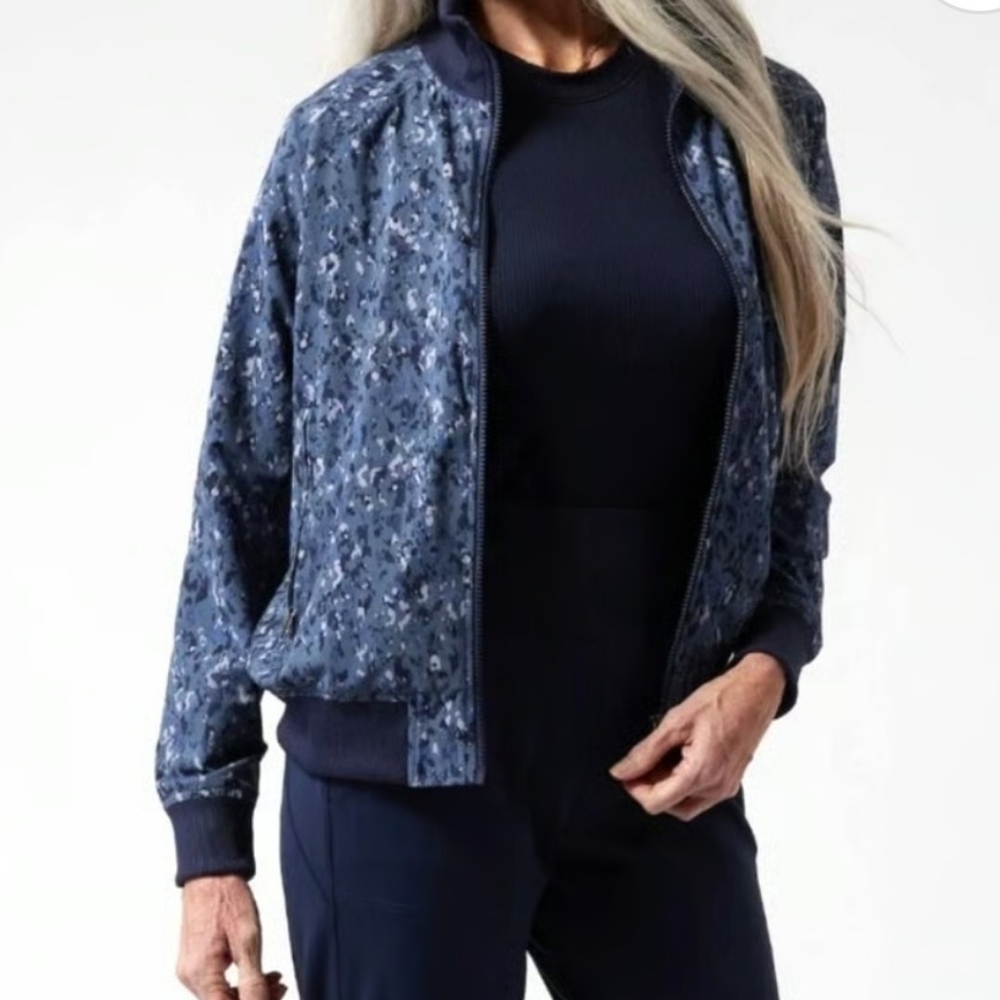 Athleta Brooklyn Bomber Jacket Captivate Chrome Blue Size Xl.